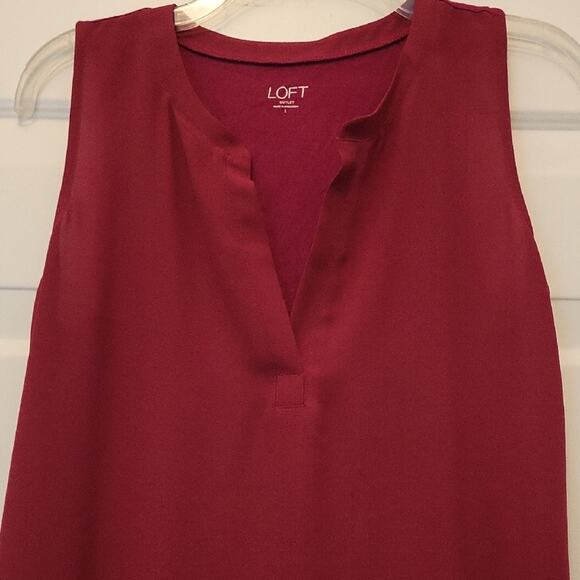 LOFT Red Sleeveless Tank Top V-Neck Blouse Size S - Picture 7 of 14